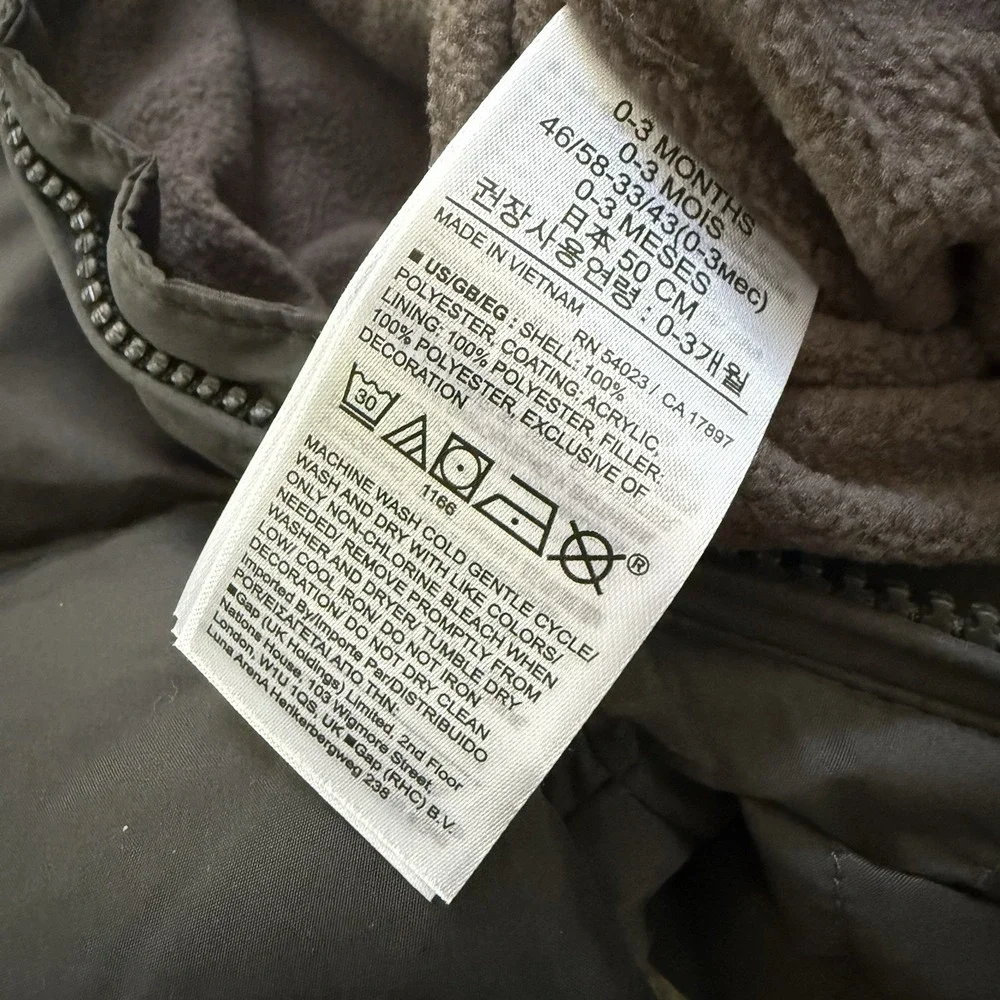 Baby Gap ColdControl Max Snowsuit 0-3 Months Soft Black EUC Bunting One Piece